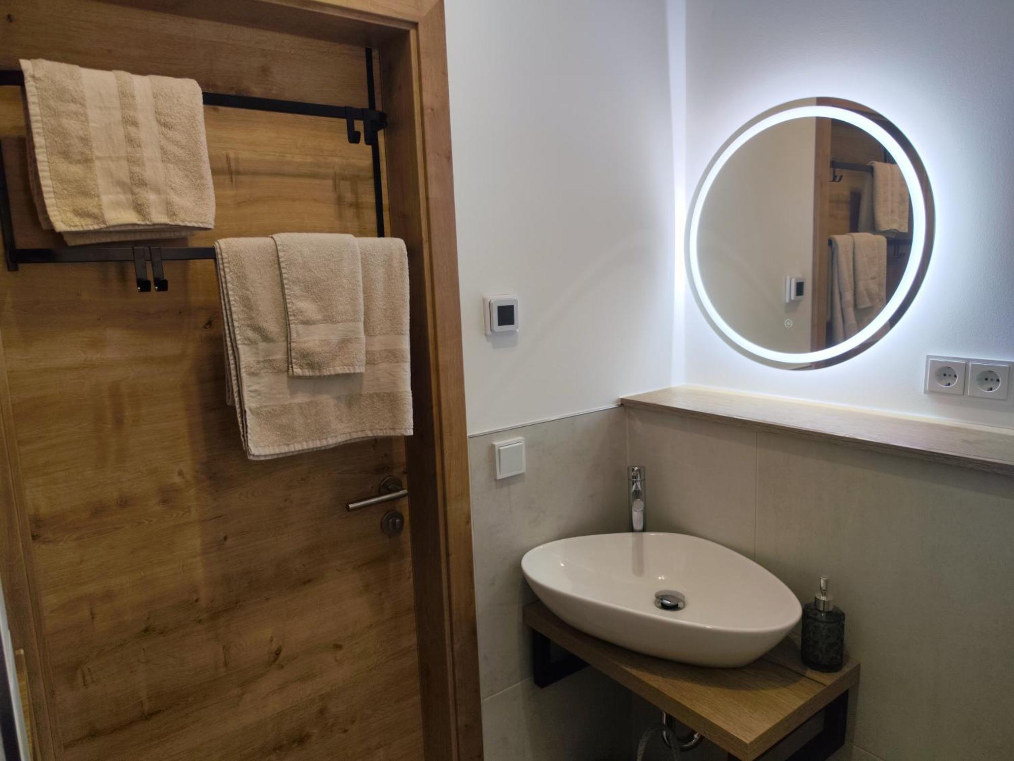 Vronichalets - Tiny Chalets Mit Sauna Neukirchen  Exterior foto